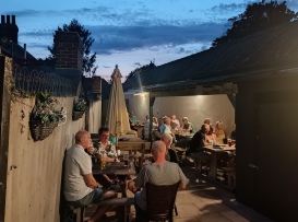 Axminster Conservative Club, photo 5